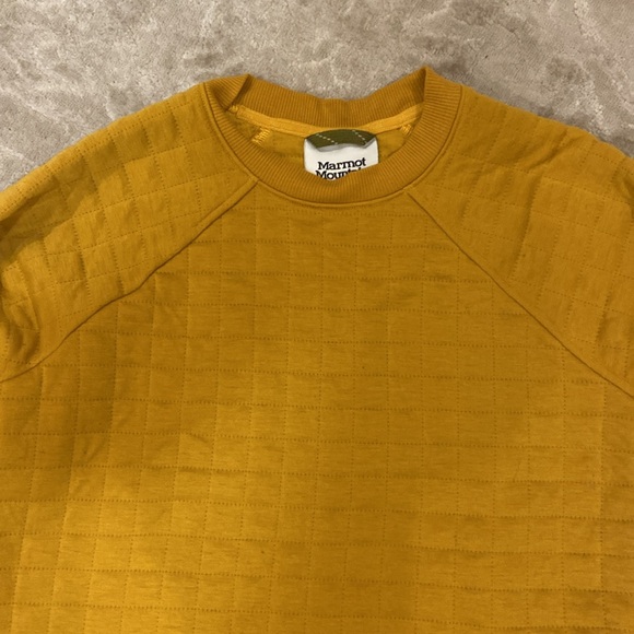 Marmot Women's Roice Crew Neck Pullover
Quilted Sweatshirt Sz M Gold Yellow - Picture 3 of 6